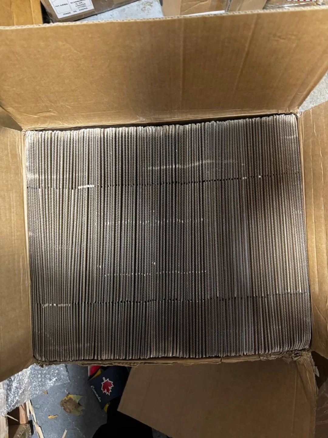 Sodissa 12x9x4 Shipping Boxes – White (100Pack) open box image indicator(3)