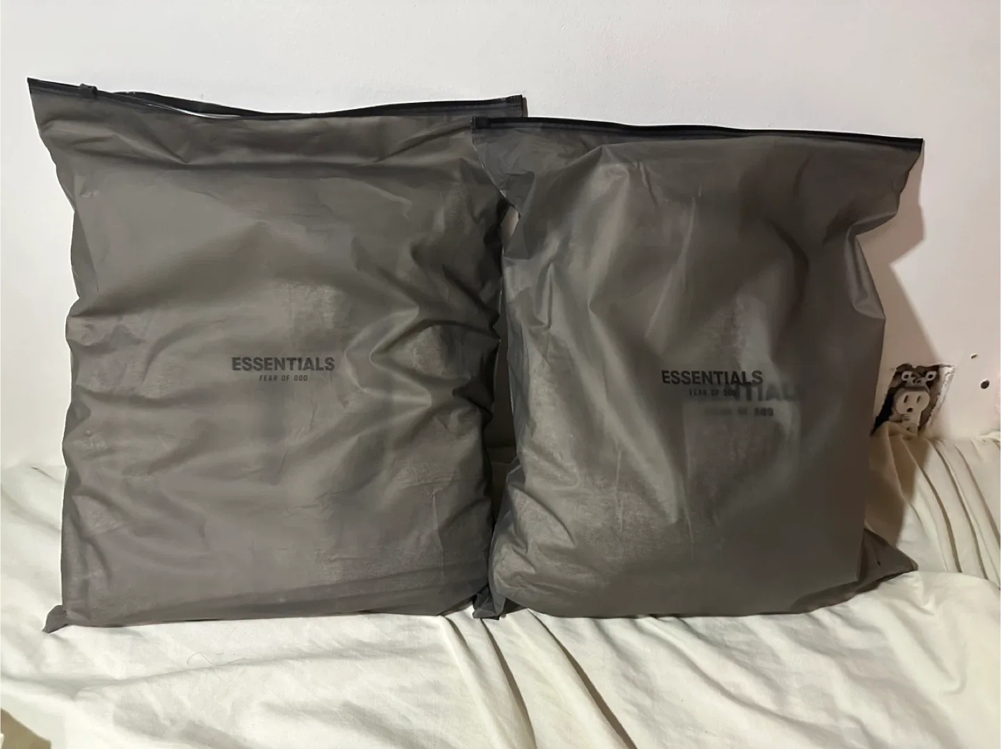 Essentials Fear of God Gray Hoodie-Size Large image indicator(4)