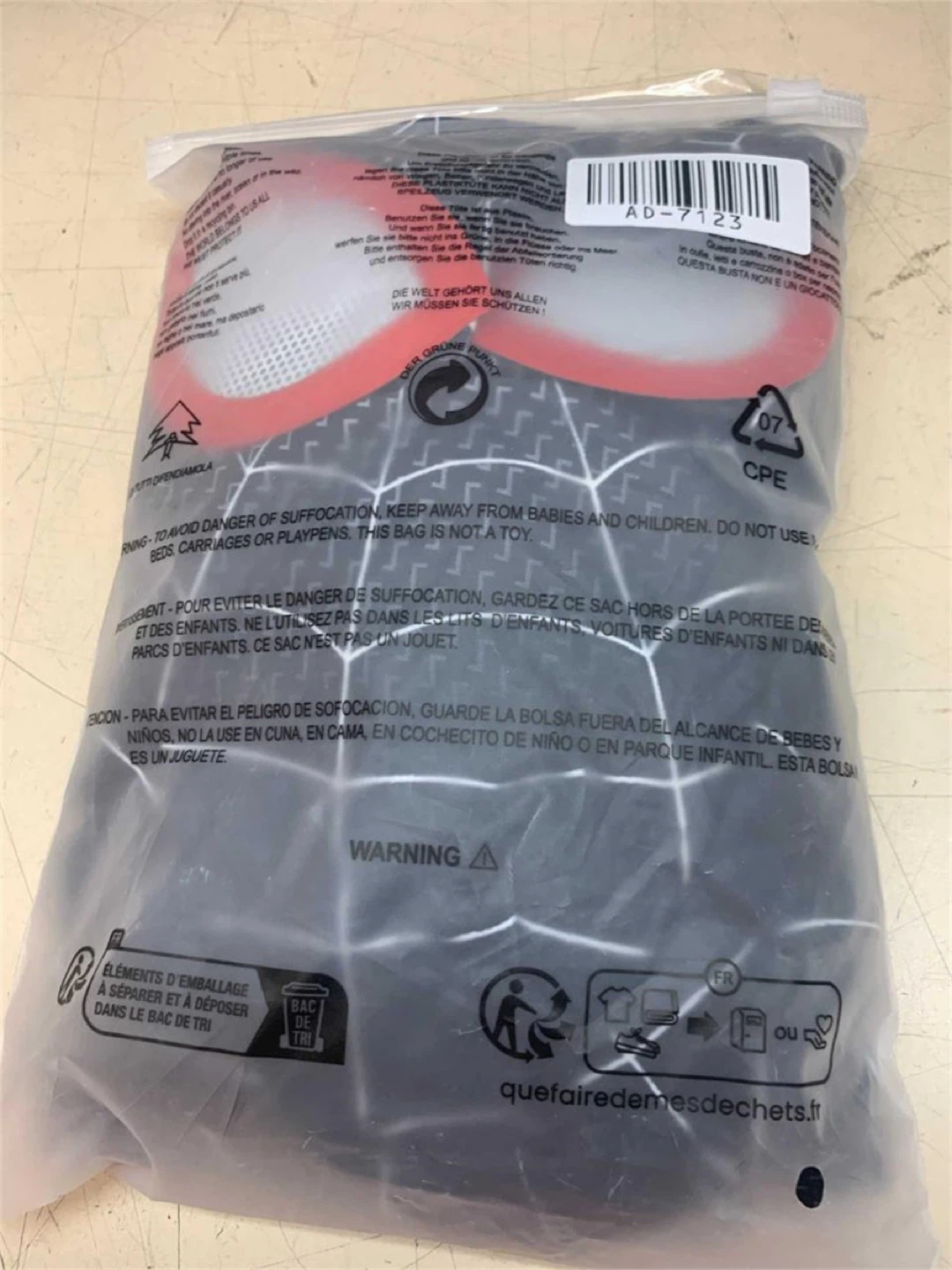 Spider-Man Miles Morales Costume kids Xs - photo 3