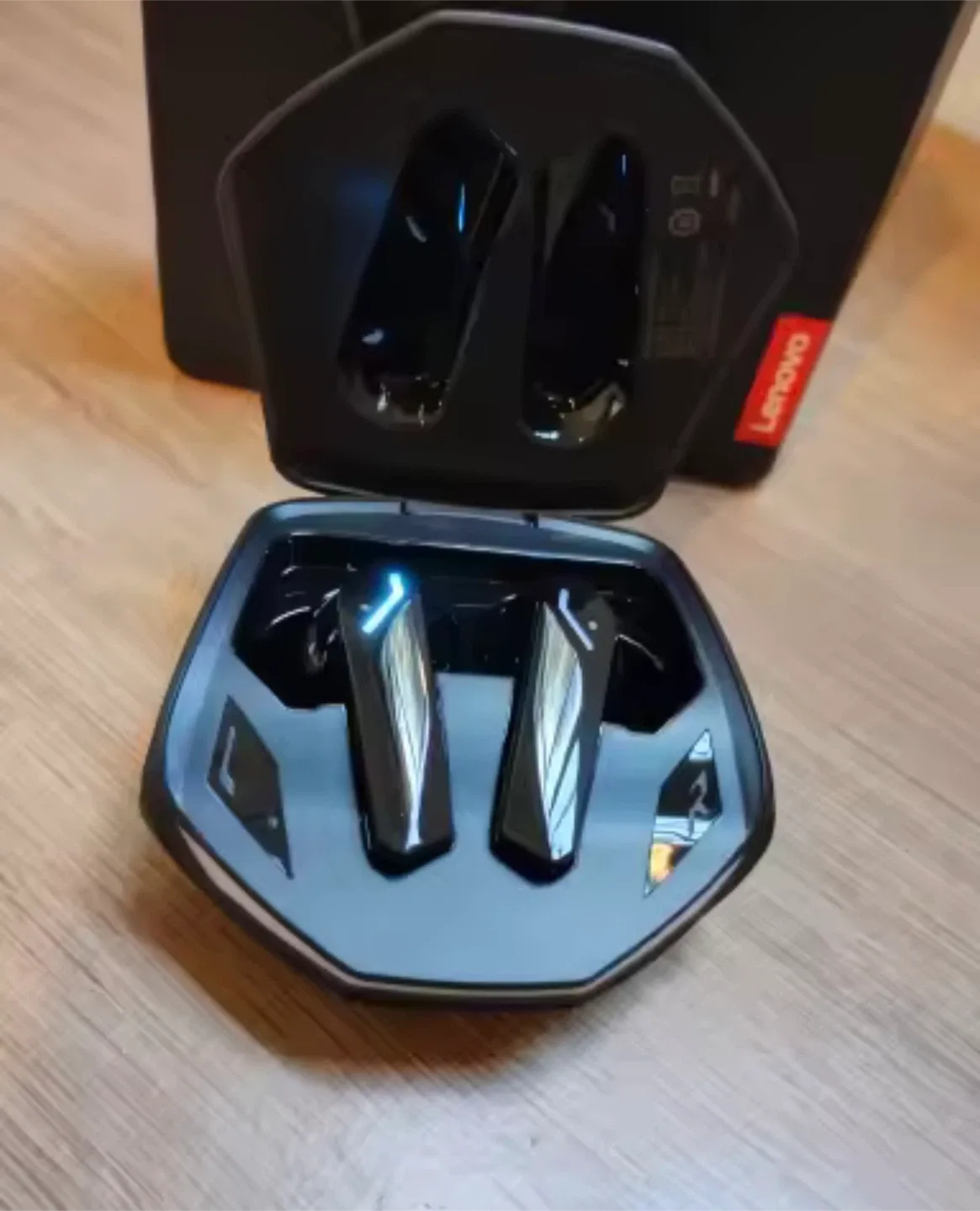 Wireless Bluetooth Earbuds Earbuds - NEW! image indicator(5)