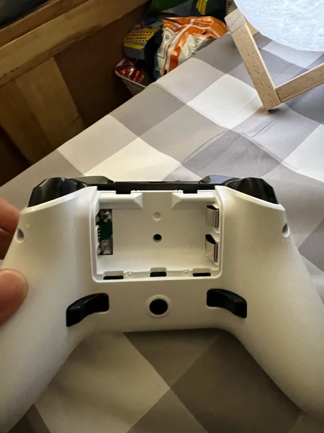 White Xbox Controller image indicator(3)