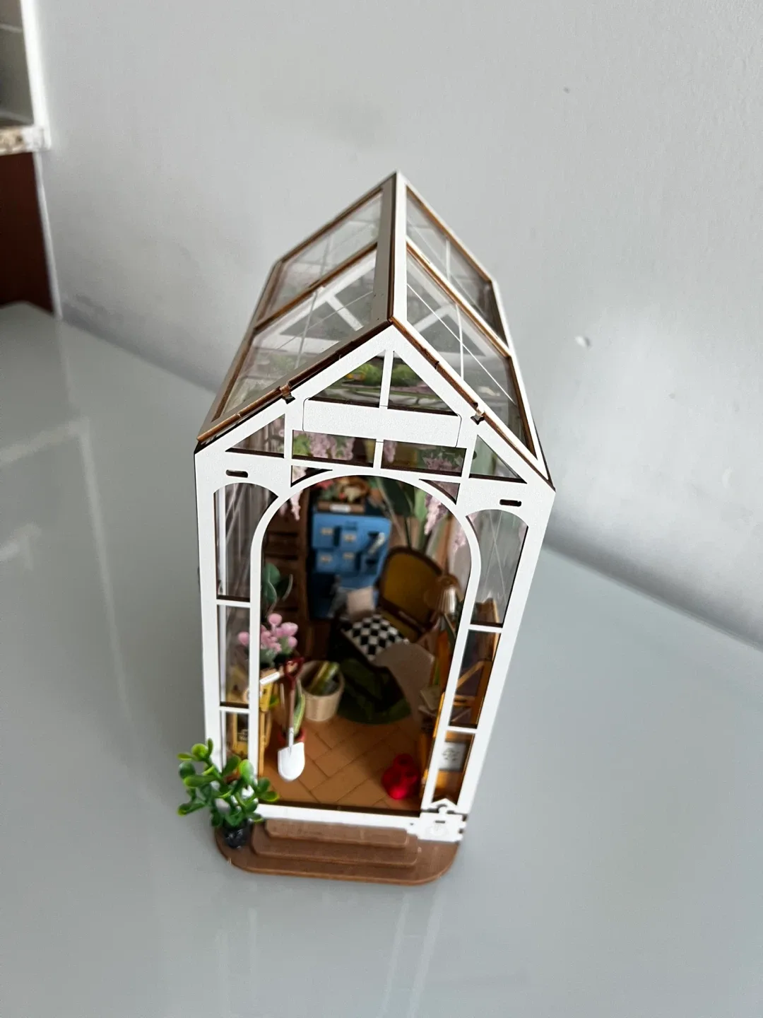 DIY Miniature Greenhouse 🍃🌿 image indicator(4)
