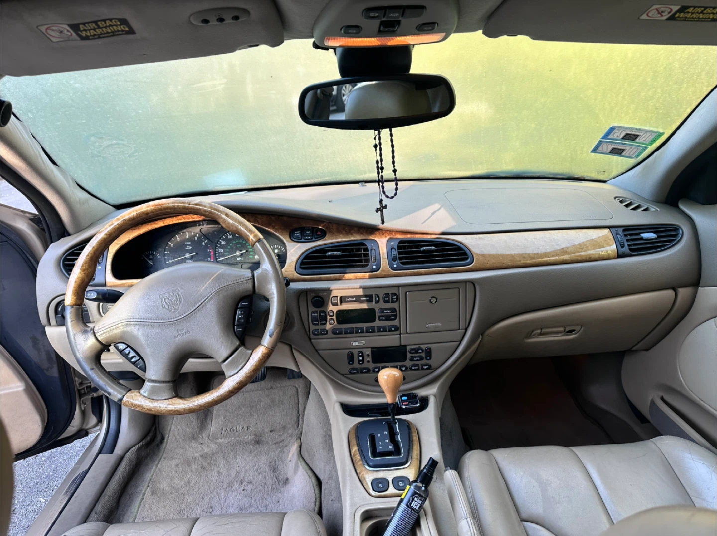 Jaguar 2002