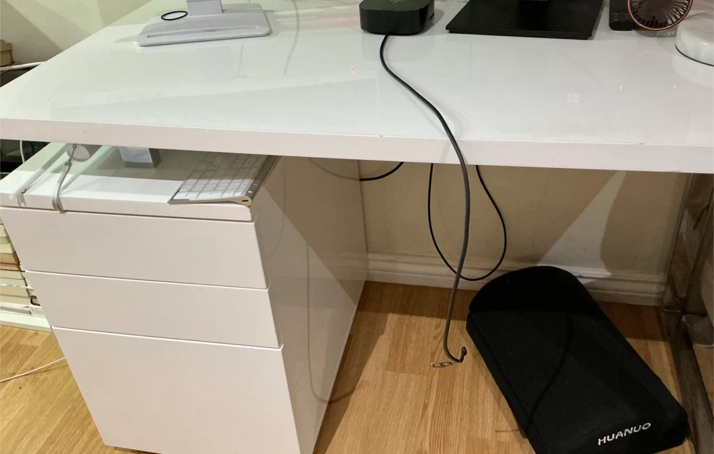 Furniture and Interior Items image indicator(4)