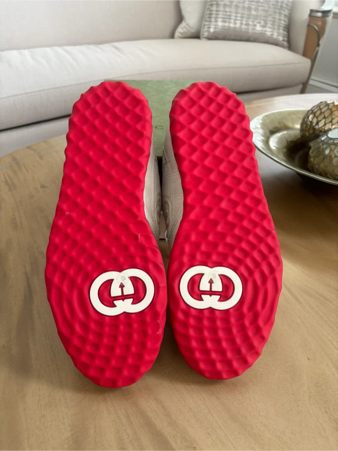 Gucci MAC80 Sneakers - Size 10 - White & Red image indicator(2)