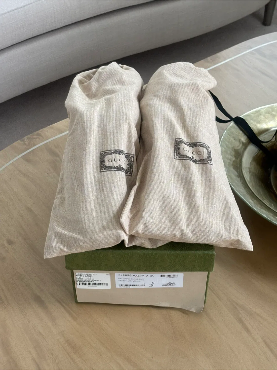 Gucci MAC80 Sneakers - Size 10 - White & Red image indicator(7)