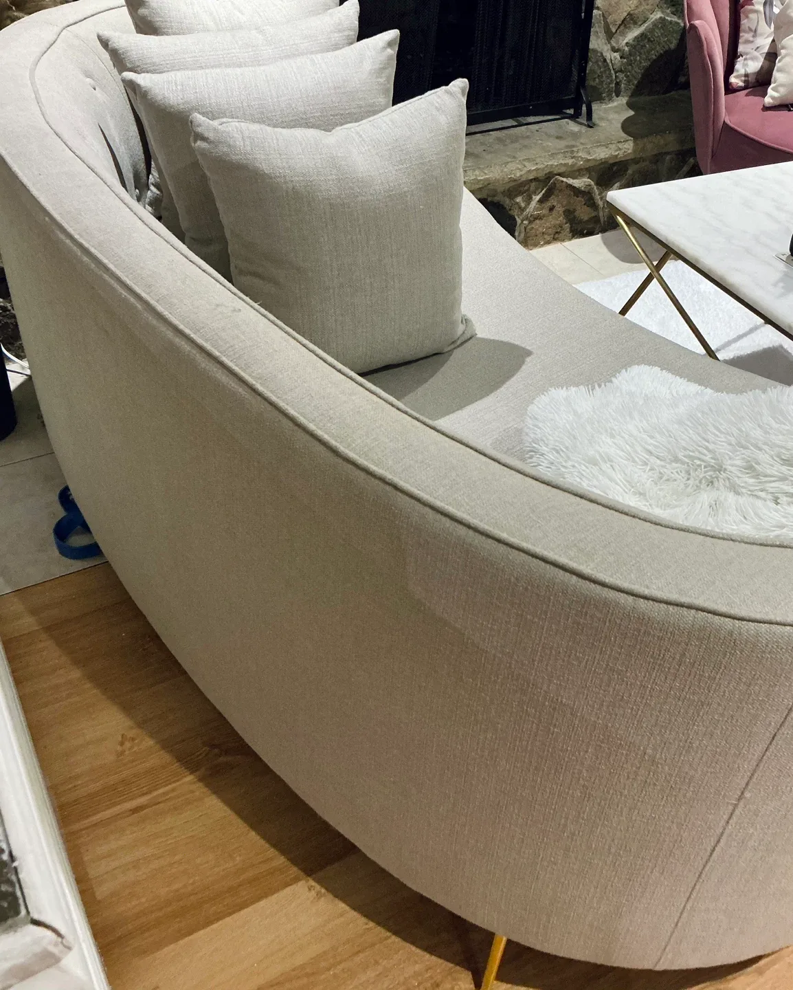 Furniture and Interior Items image indicator(9)