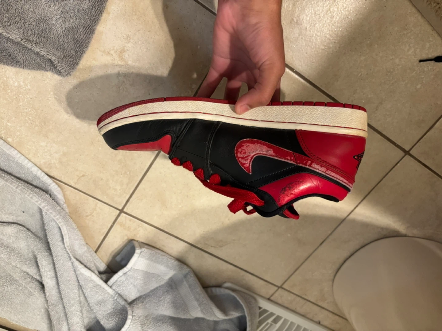 Nike Air Jordan 1 Low Red/Black - Size 8 US - photo 5