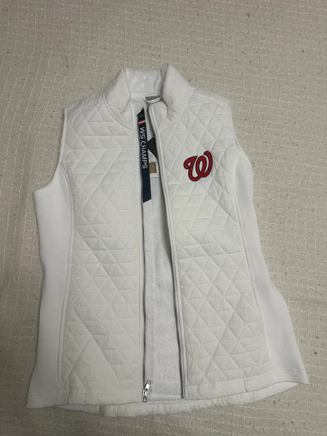 New Levelwear MLB Washington Nationals Vest - L image indicator(7)