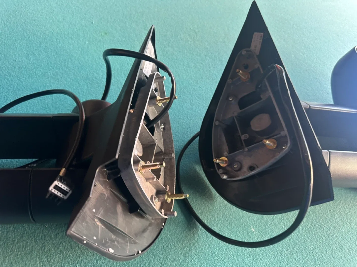 Towing Mirrors - Black image indicator(4)