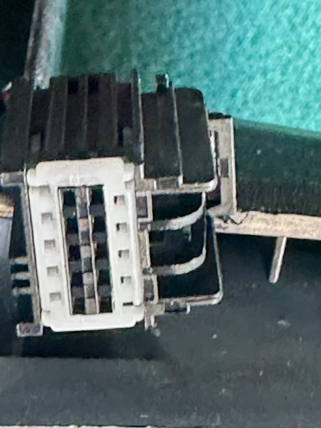 Towing Mirrors - Black image indicator(9)