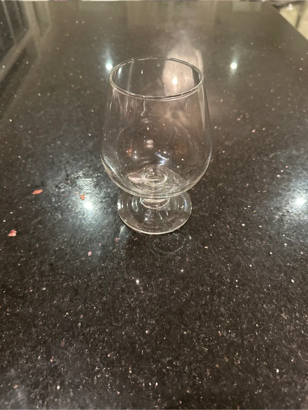 Mixed Glassware Lot - Cocktail & Brandy Glasses image indicator(2)