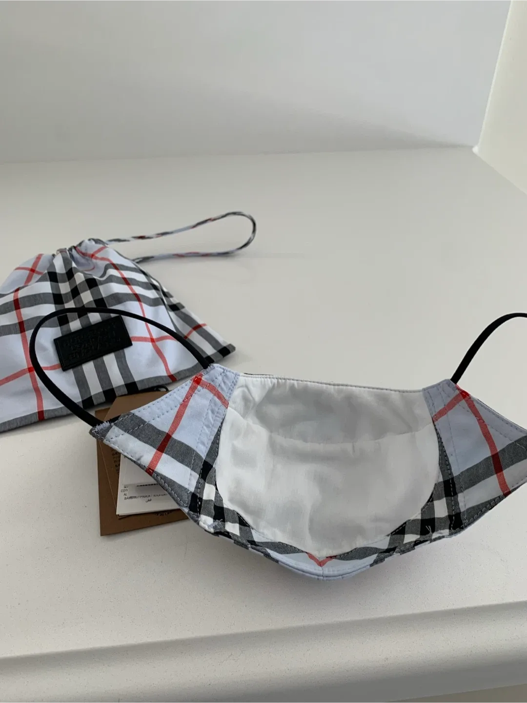 NWT Burberry Face Mask with Pouch image indicator(4)