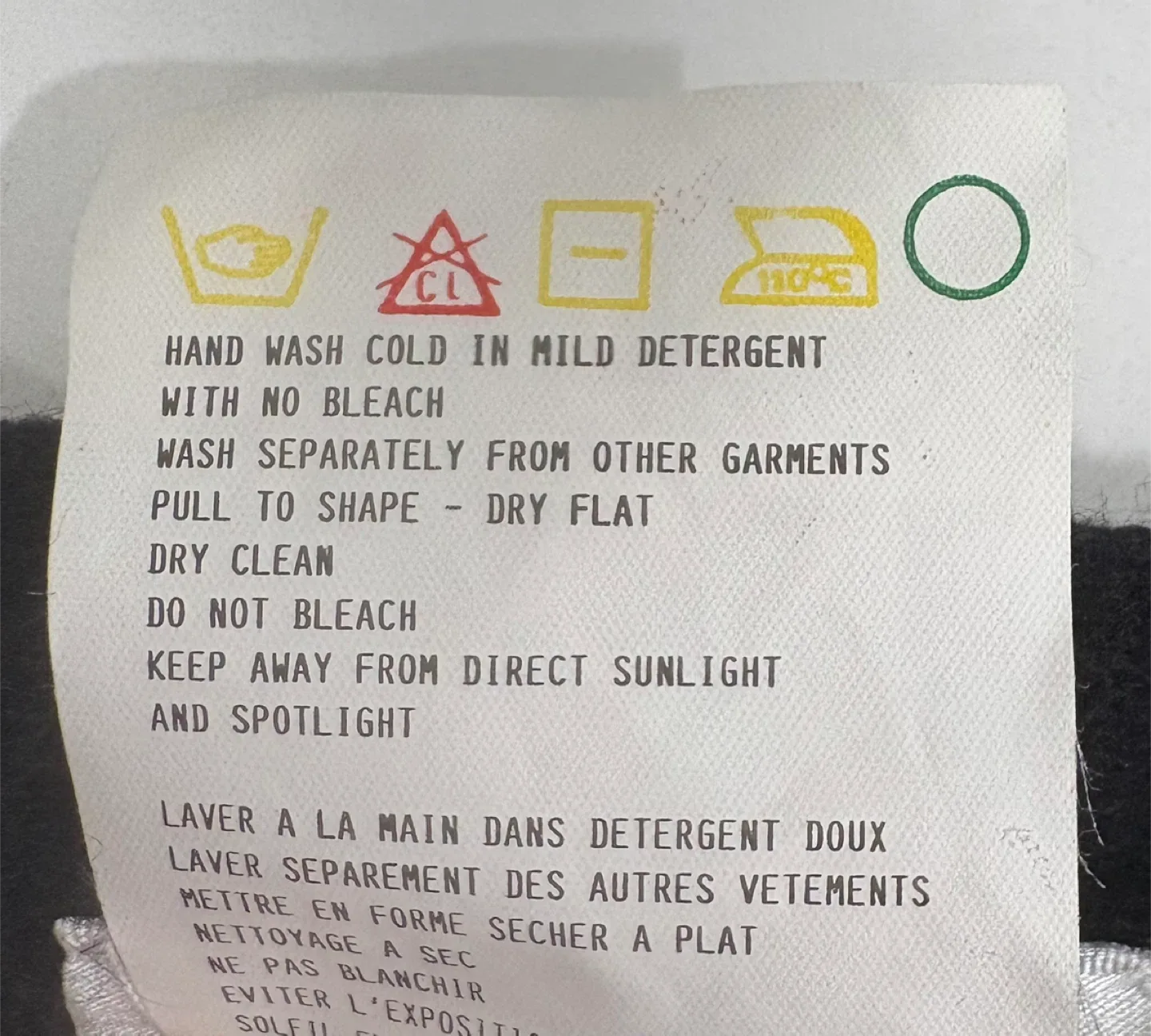 L'ULTIMA Designer Vintage Collection Black Cardigan Size M image indicator(5)