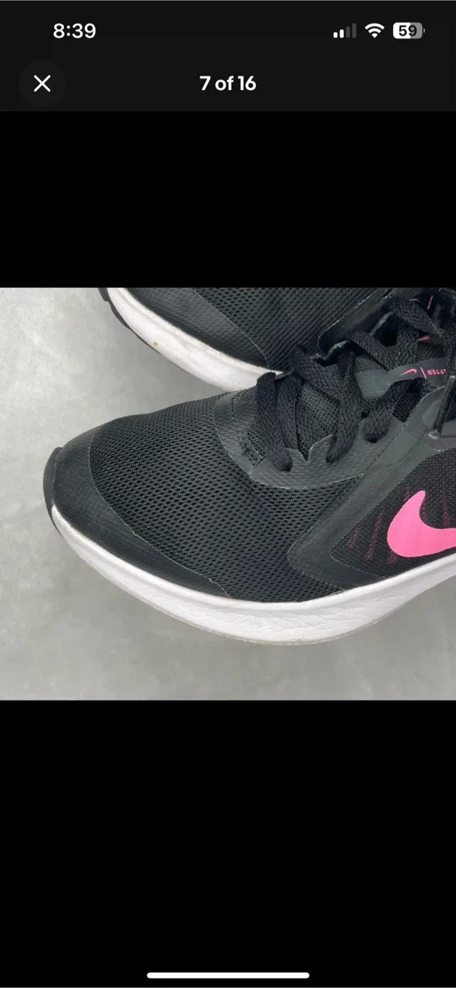 Nike Downshifter 12 Black/Pink Size US 5Y image indicator(5)