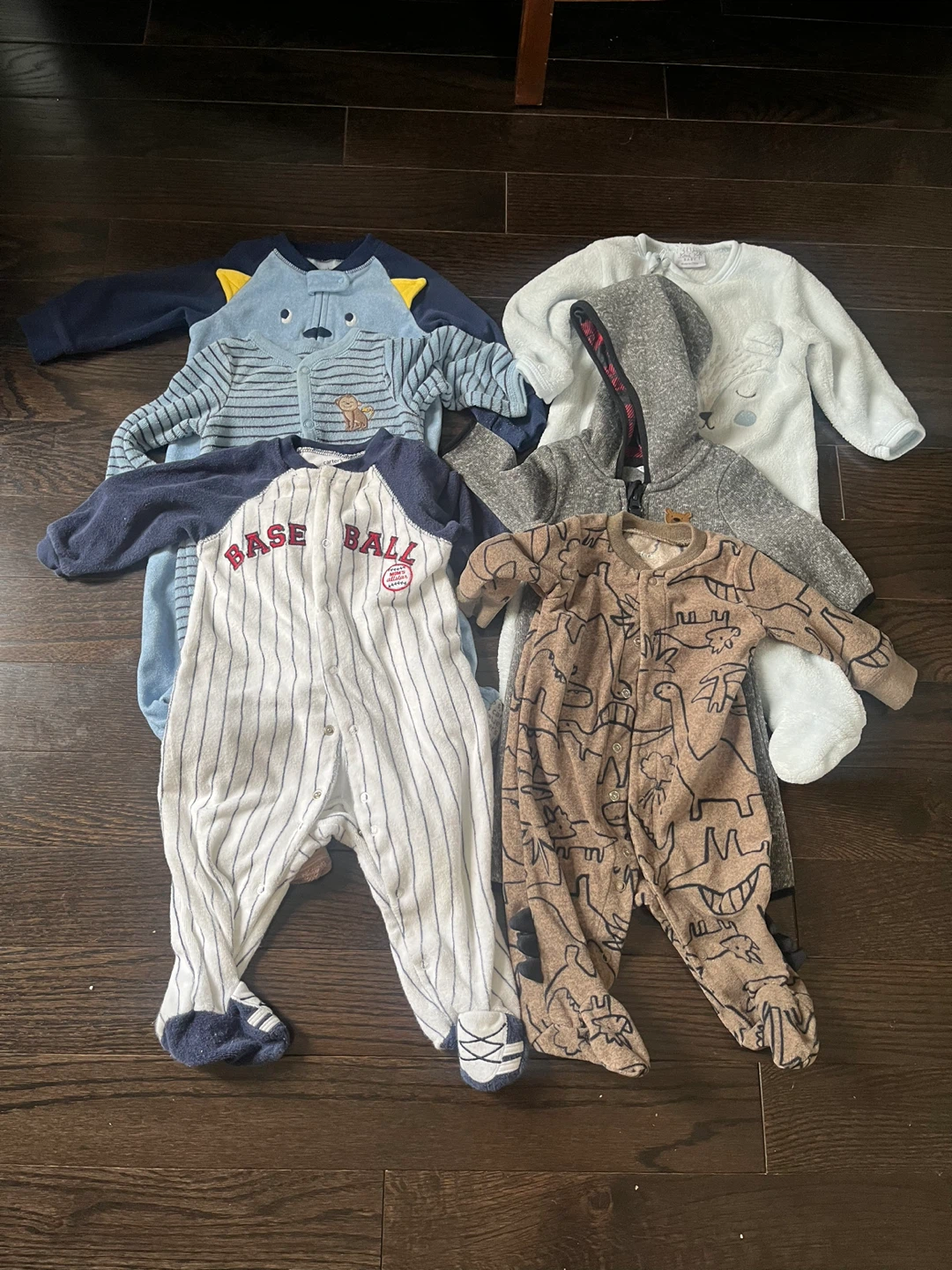 Baby boys 50+ clothes bundle - photo 3