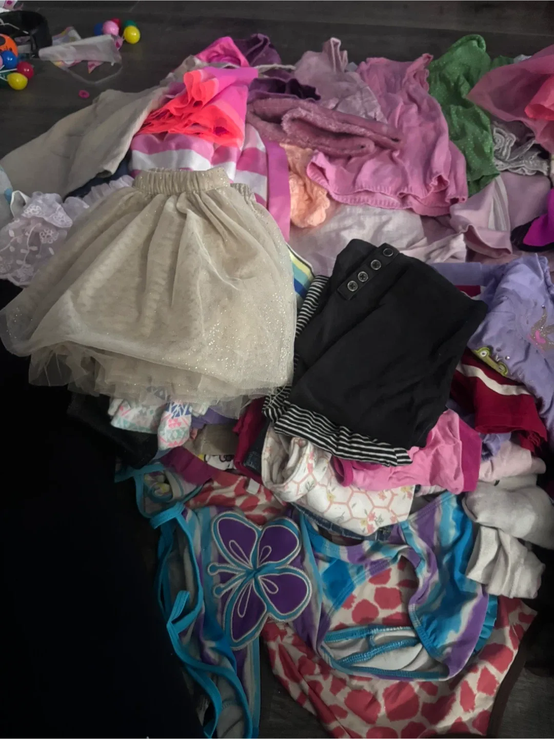 Girls clothes size 18-24 months image indicator(3)