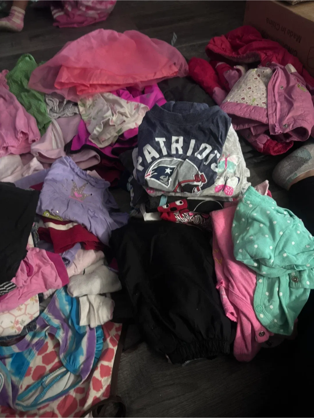 Girls clothes size 18-24 months image indicator(4)