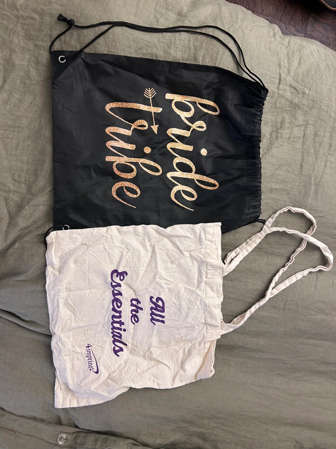 Tote bags