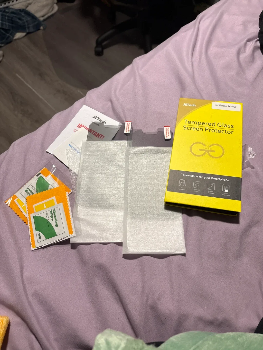 JETech Tempered Glass Screen Protector for iPhone 14 Plus - New image indicator(2)