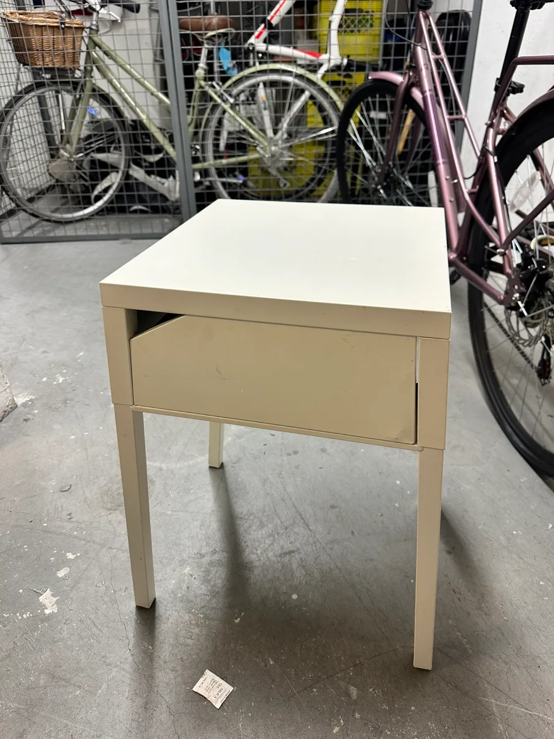 White Bedside Table with Drawer image indicator(3)