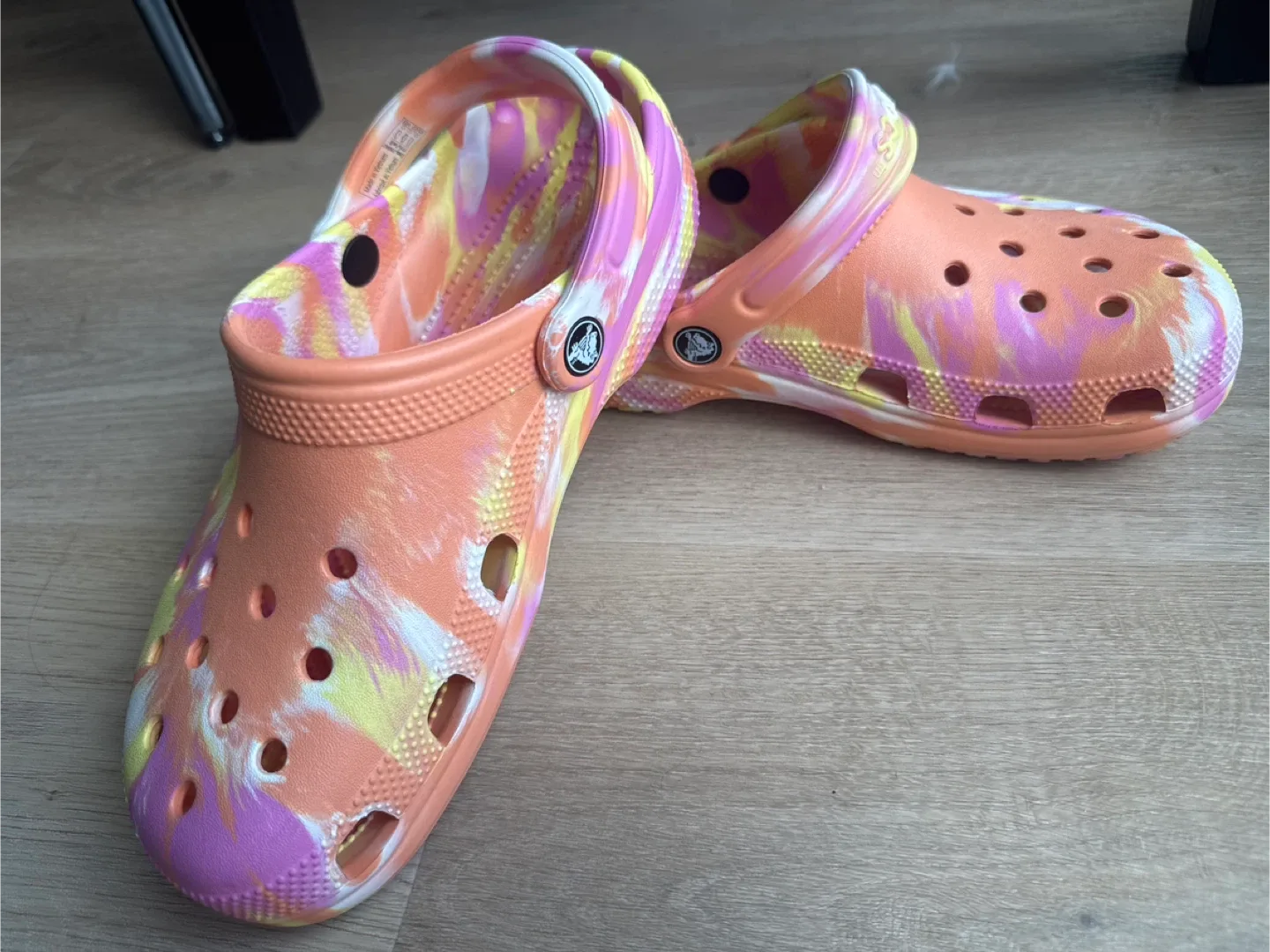 Crocs Classic Clog Size 8 image indicator(2)