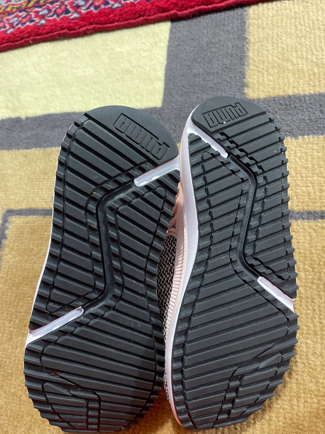Puma Girl's Size 5.5 Pink/Black Sneakers - photo 2