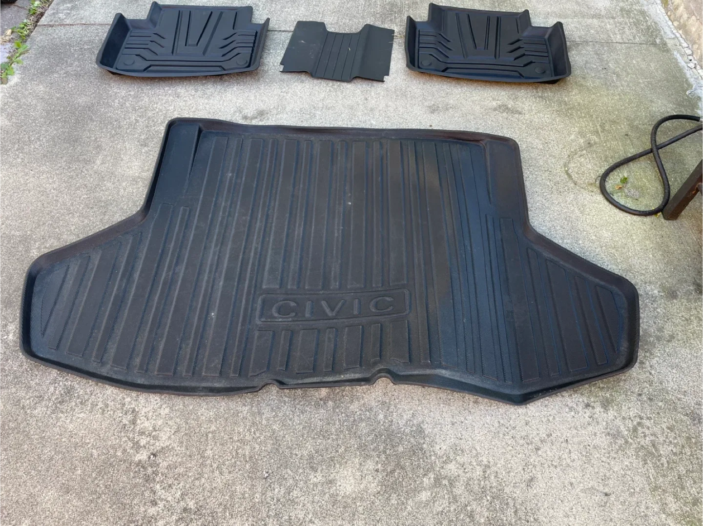 Honda Civic Floor Mats - Black (11 Gen) image indicator(5)