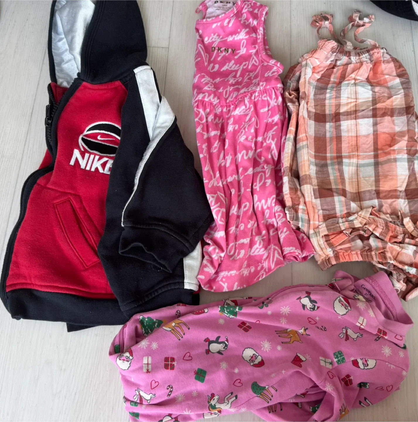 Toddler girls 2/3t clothing bundle image indicator(2)