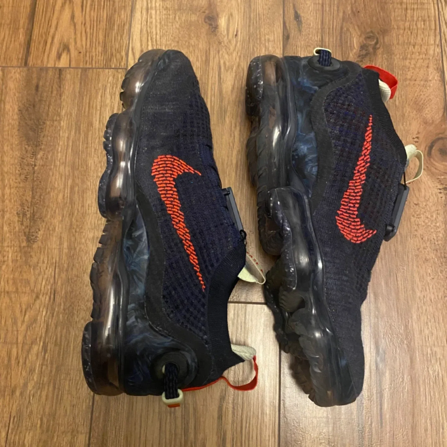 Nike Air Vapormax Flyknit 2020 Obsidian Blue Siren Red Volt image indicator(2)