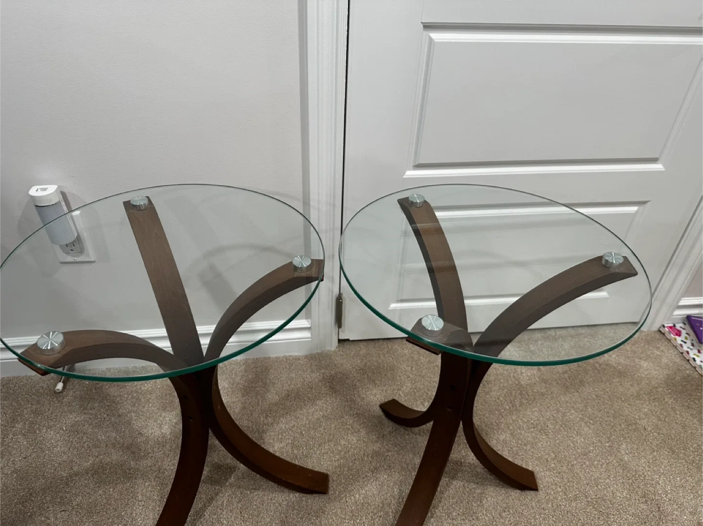 Glass Top Accent Tables - Set of 2 image indicator(2)