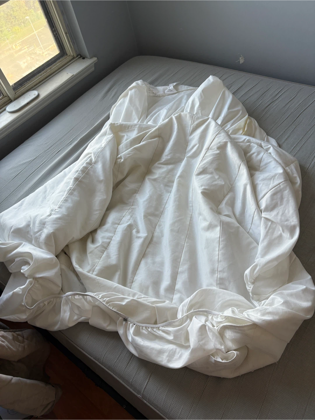 IKEA Haugesund queen size Mattress - photo 2
