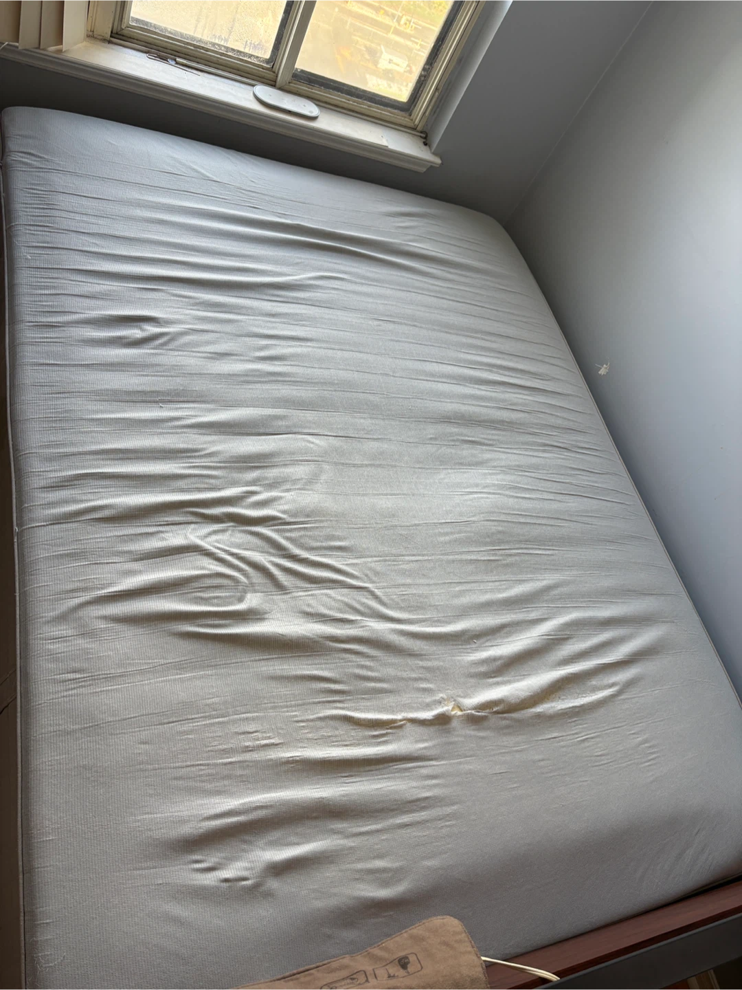 IKEA Haugesund queen size Mattress - photo 3