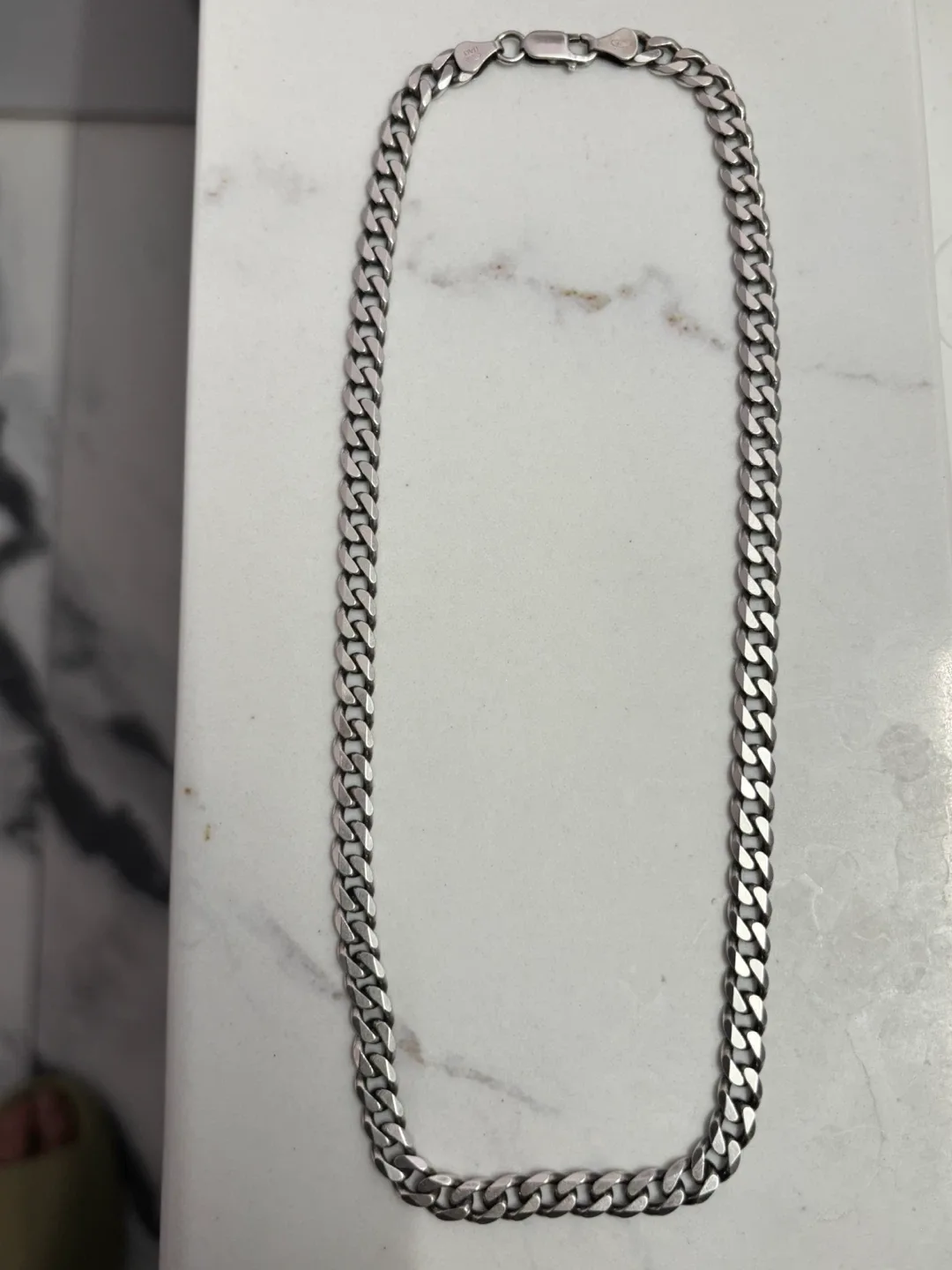.925 Silver 18 inch curb necklace image indicator(6)