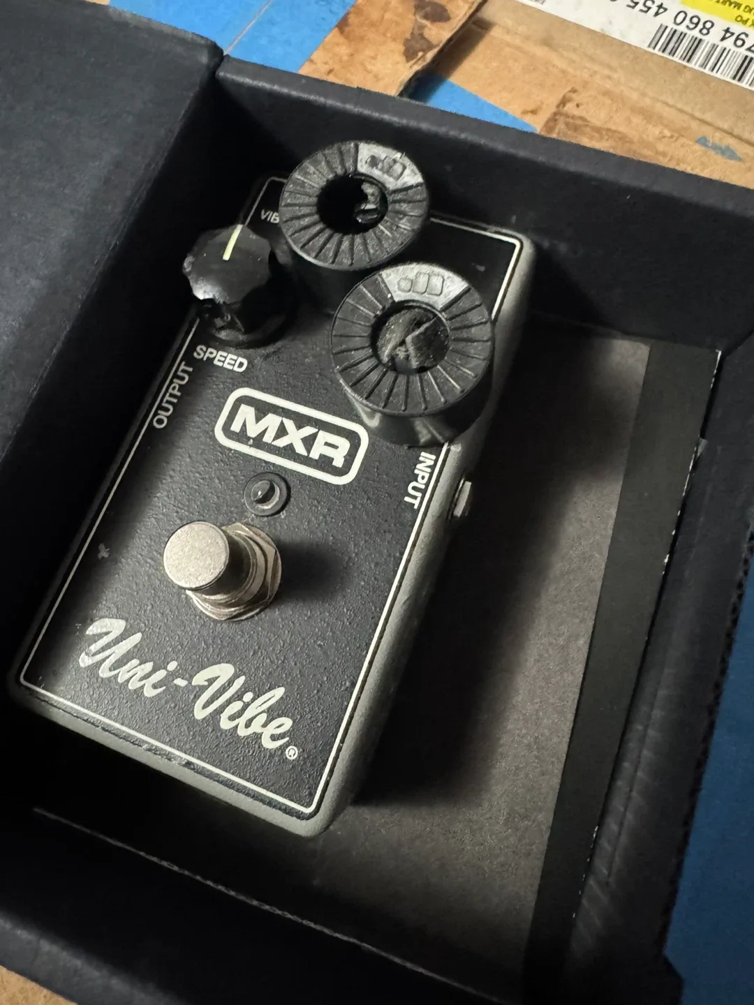MXR Uni-Vibe M68 Guitar Effects Pedal thumbnail