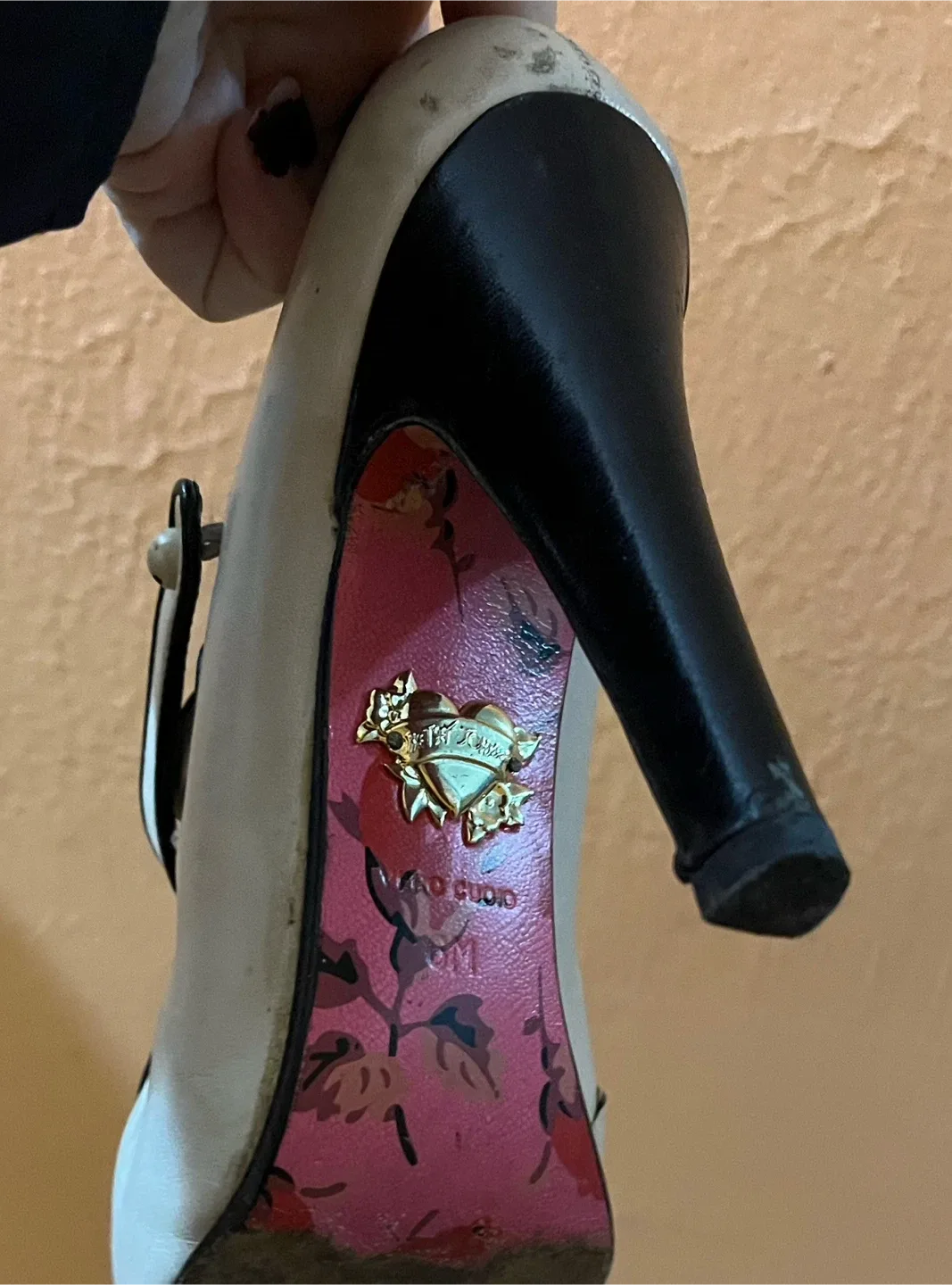 Betsey Johnson Heels - Size5 image indicator(2)