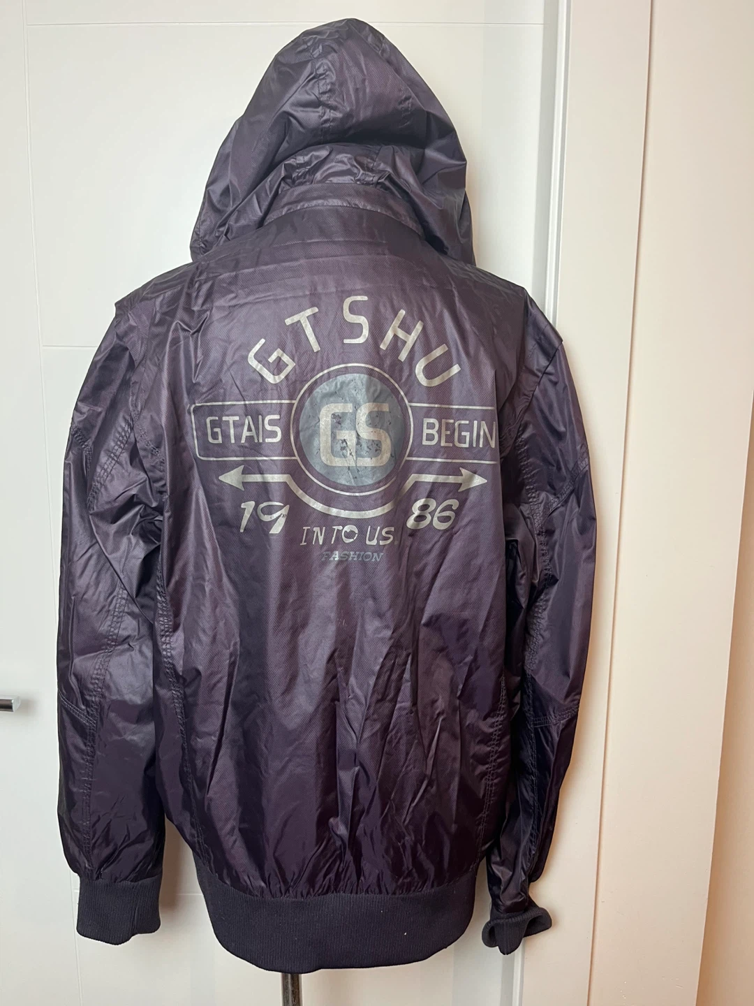 Men’s Jin Tai Shu Jacket Size M - photo 2