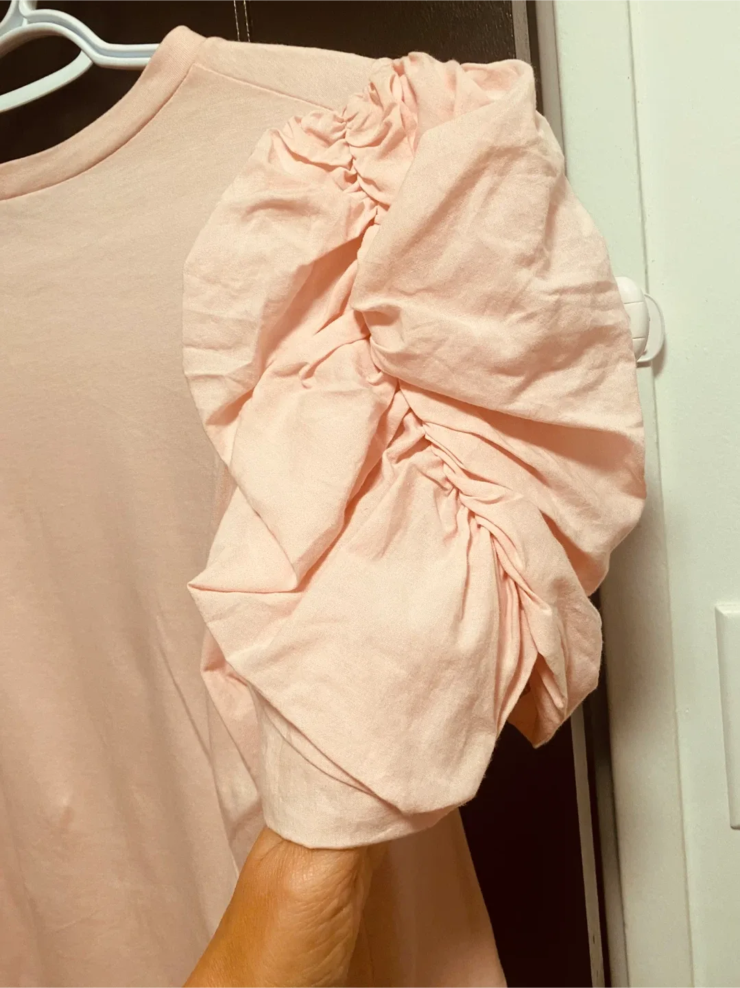 Zara Pink Puff Sleeve Top - Size M image indicator(3)