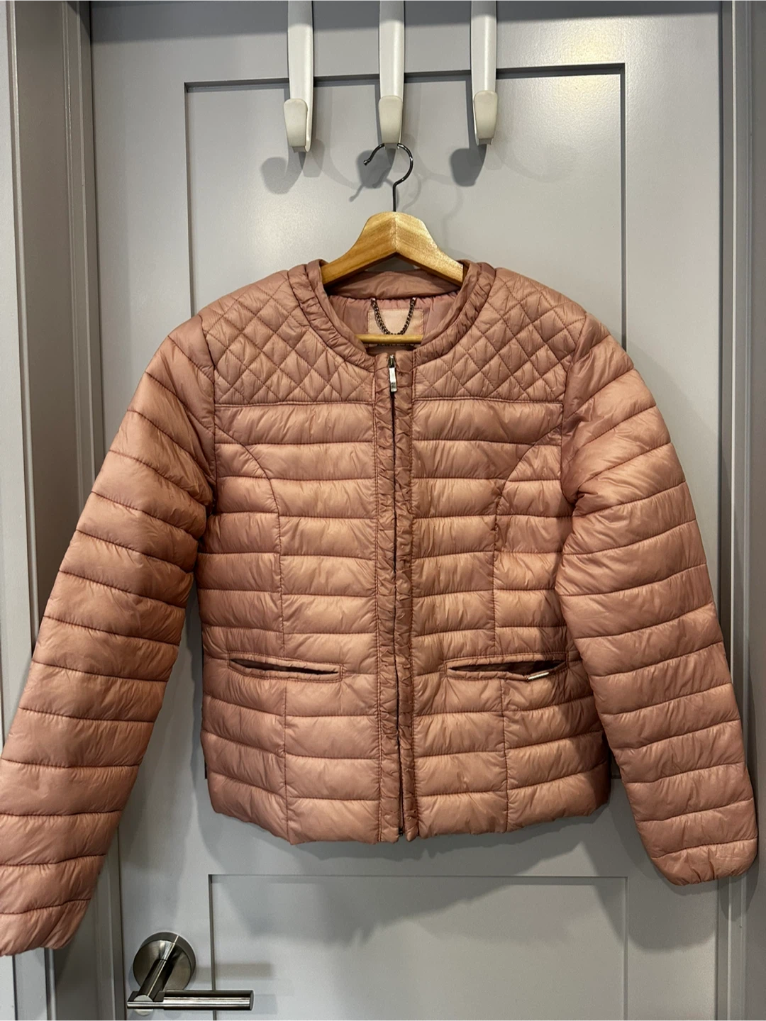 Amisu Puffer Jacket - US/CA 10