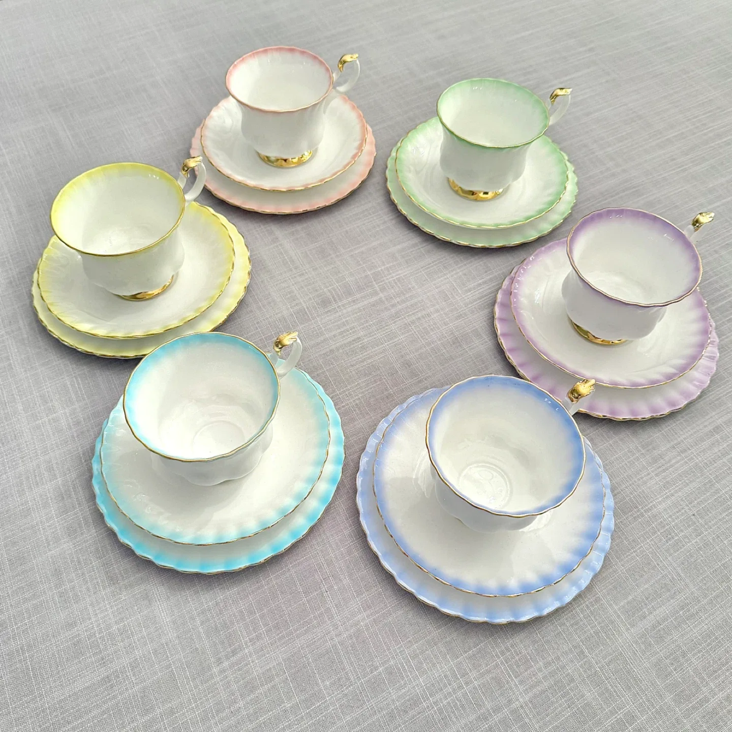 Complete set of 6 Royal Albert Rainbow teacup trios image indicator(2)