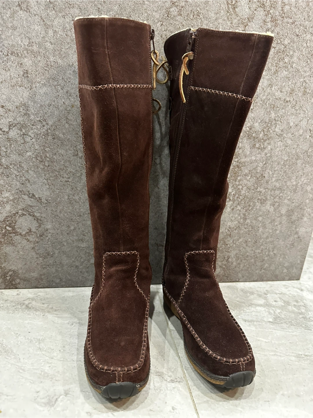 Timberland Brown Suede Boots - Size 6