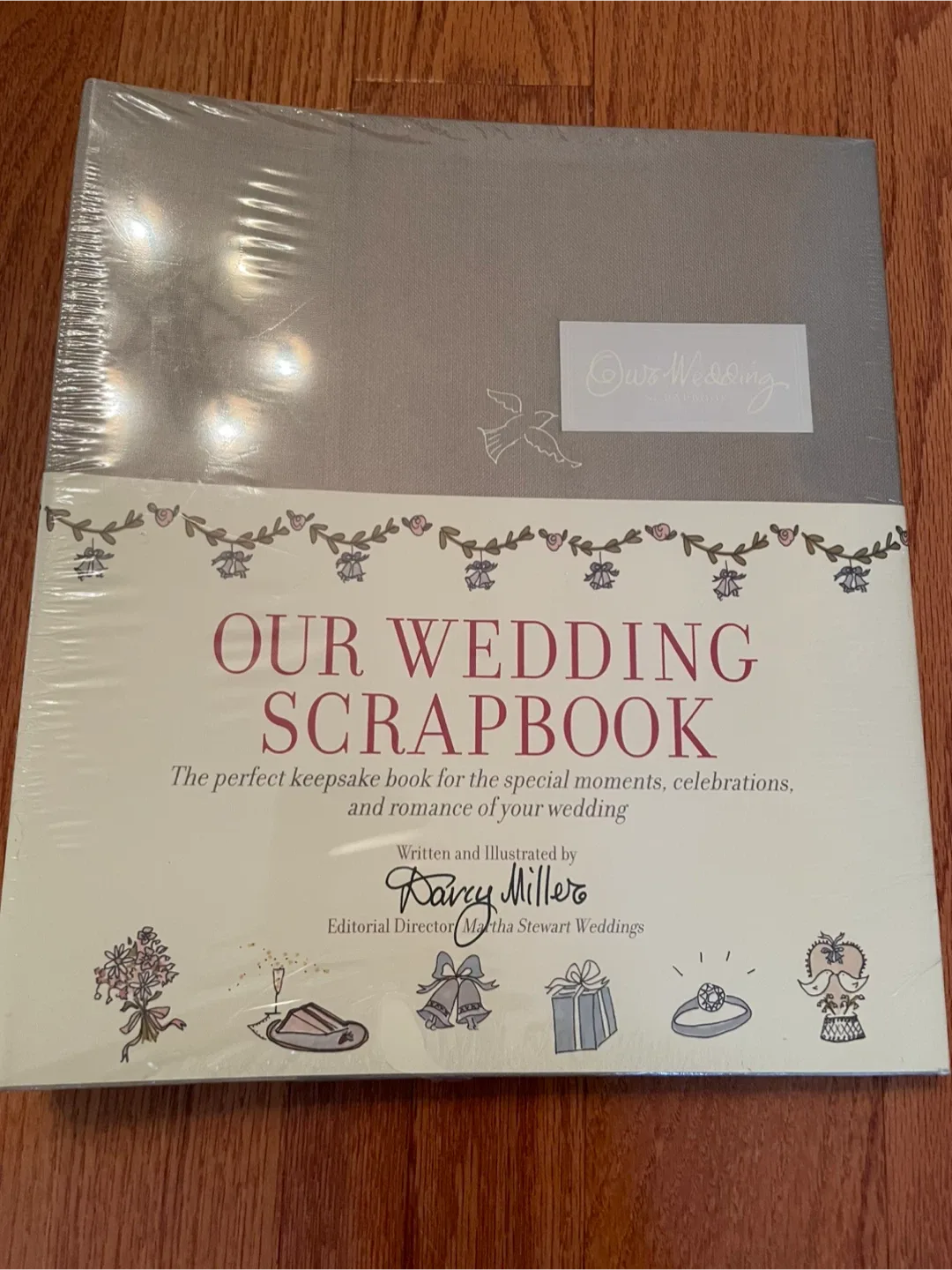 Lots of Various Scrapbooks, Recipe & Disney Cruise Line Book image indicator(4)