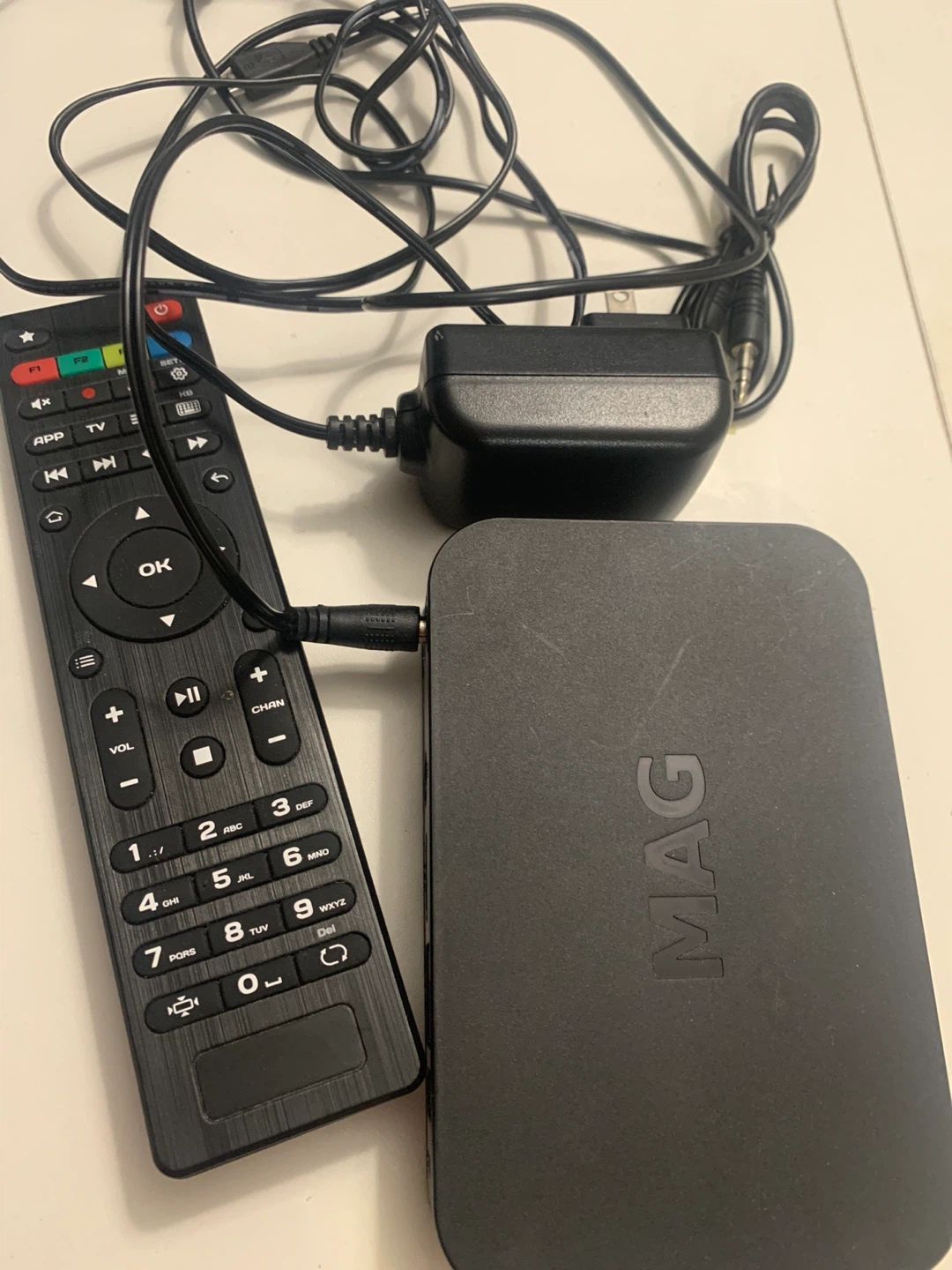 MAG Set Top Box with Remote