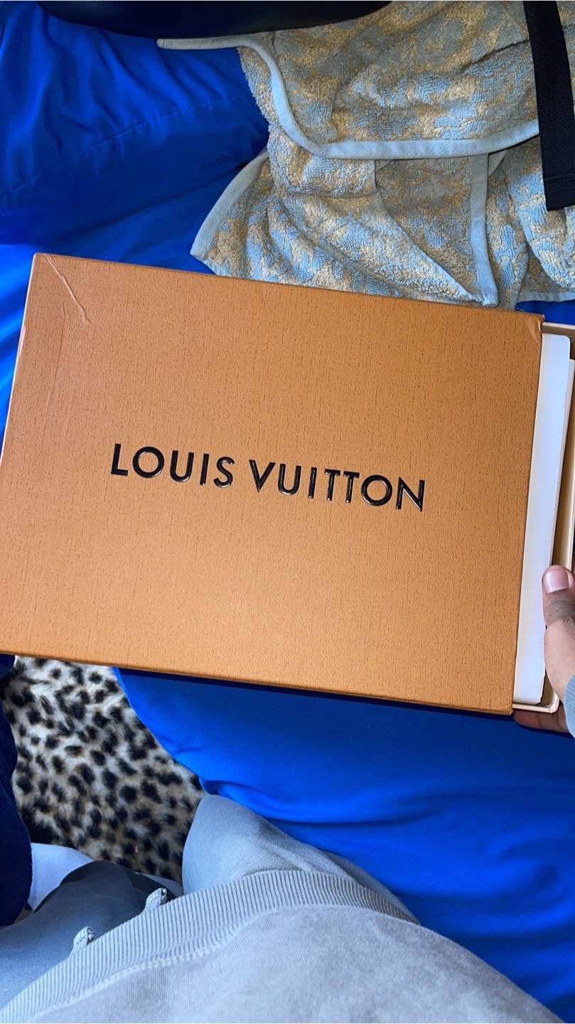Louis Vuitton Black Leather Sneaker
