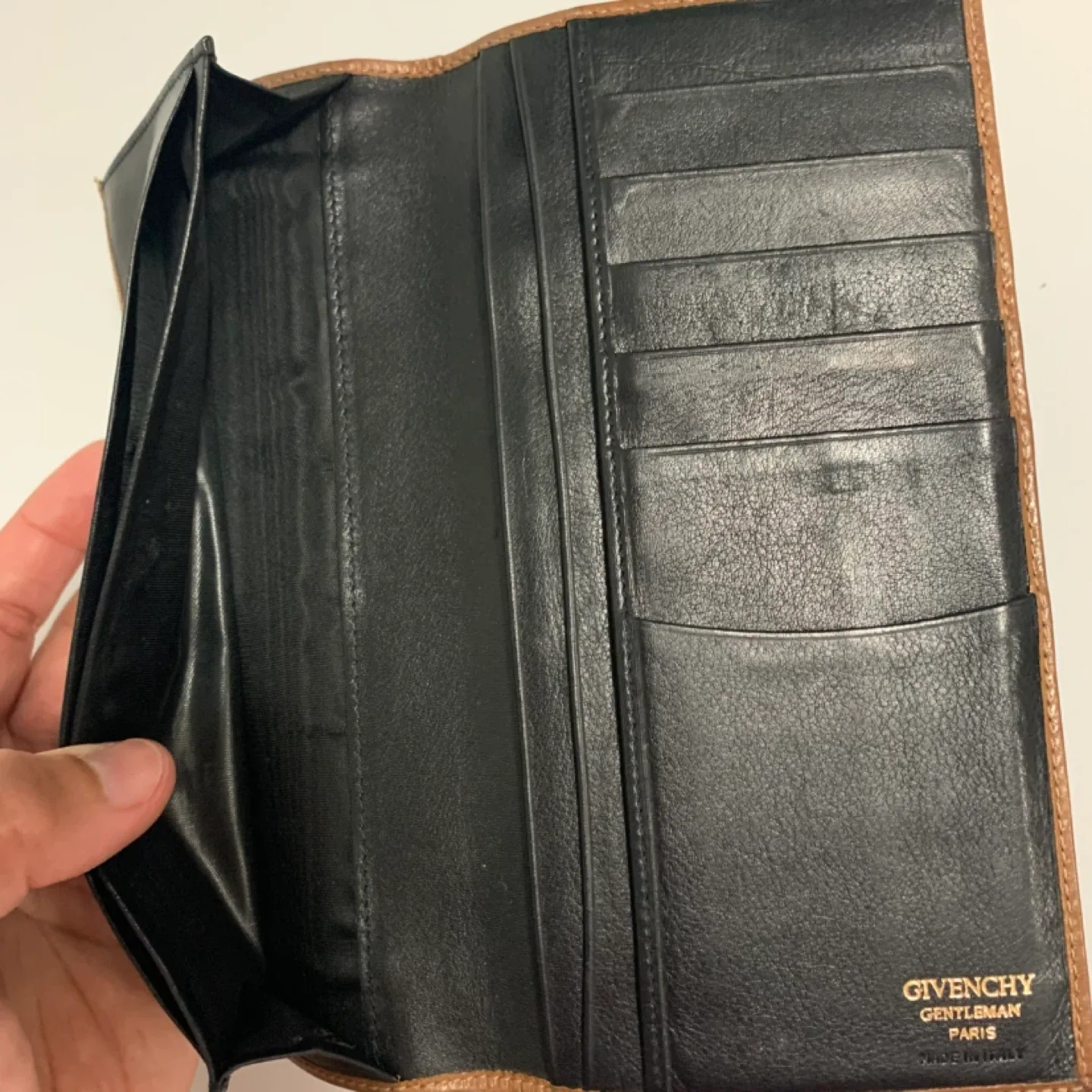 Givenchy Gentleman Paris Wallet image indicator(3)