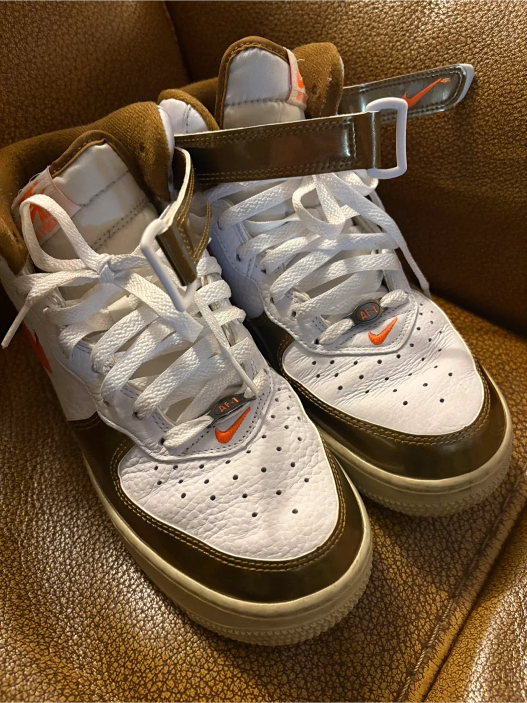 Nike Air Force 1 Mid QS Jewel Ale Brown US 7 image indicator(3)