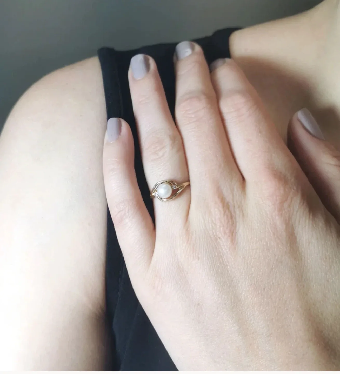 10K Pearl Ring with Diamond accents ‼️last price ‼️ image indicator(3)