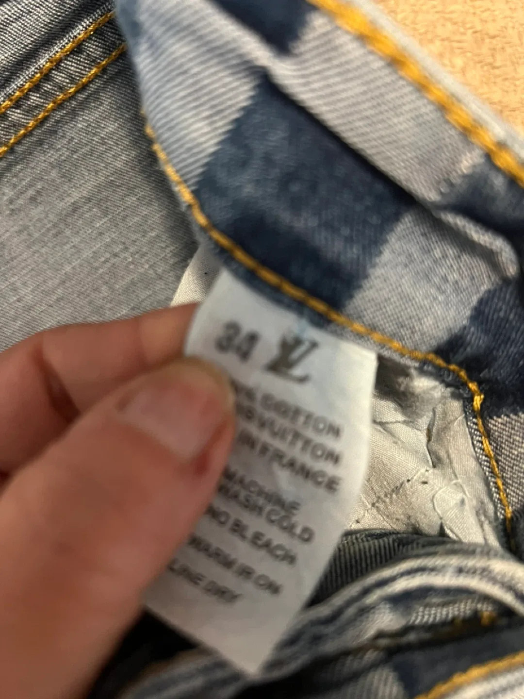 Men’s jeans image indicator(4)