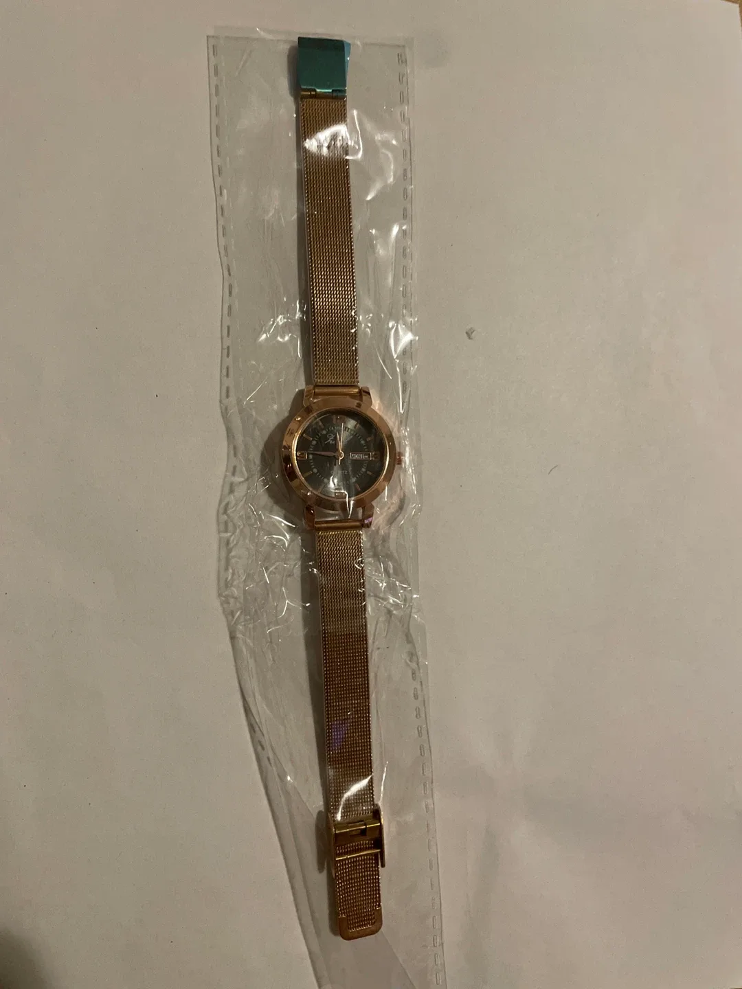 New Watch for sale $5 thumbnail