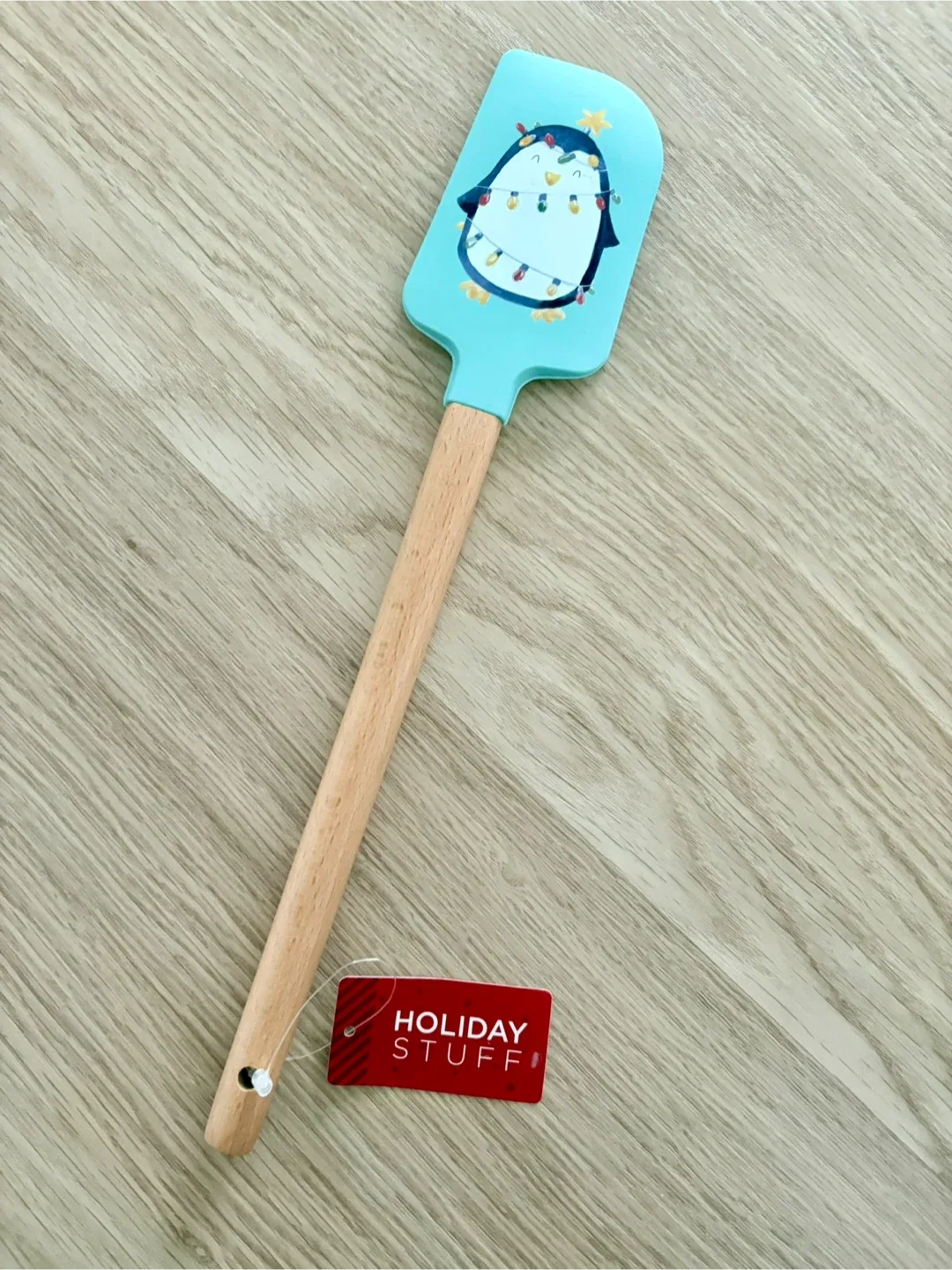 Holiday Spatula with Penguin Design thumbnail